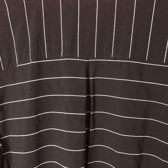Gap Women’s Tunic Blouse XL Black White Stripe V neck Tab up sleeve Lightweight - Picture 6 of 10